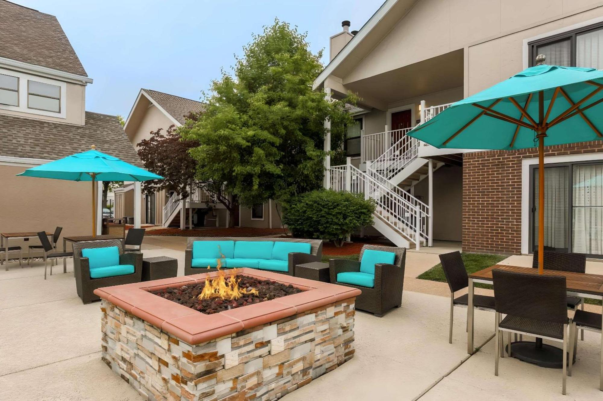Mainstay Suites St Louis - Galleria Richmond Heights Eksteriør bilde