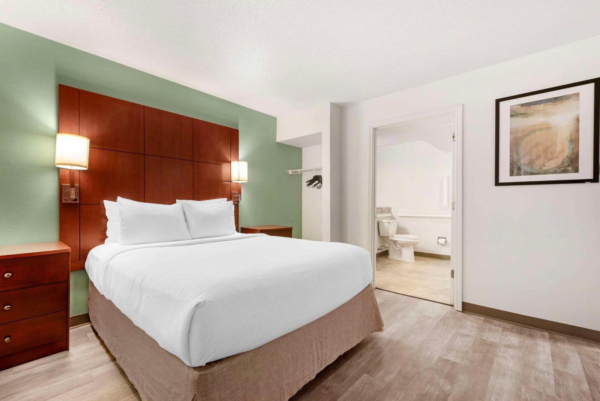 Mainstay Suites St Louis - Galleria Richmond Heights Eksteriør bilde