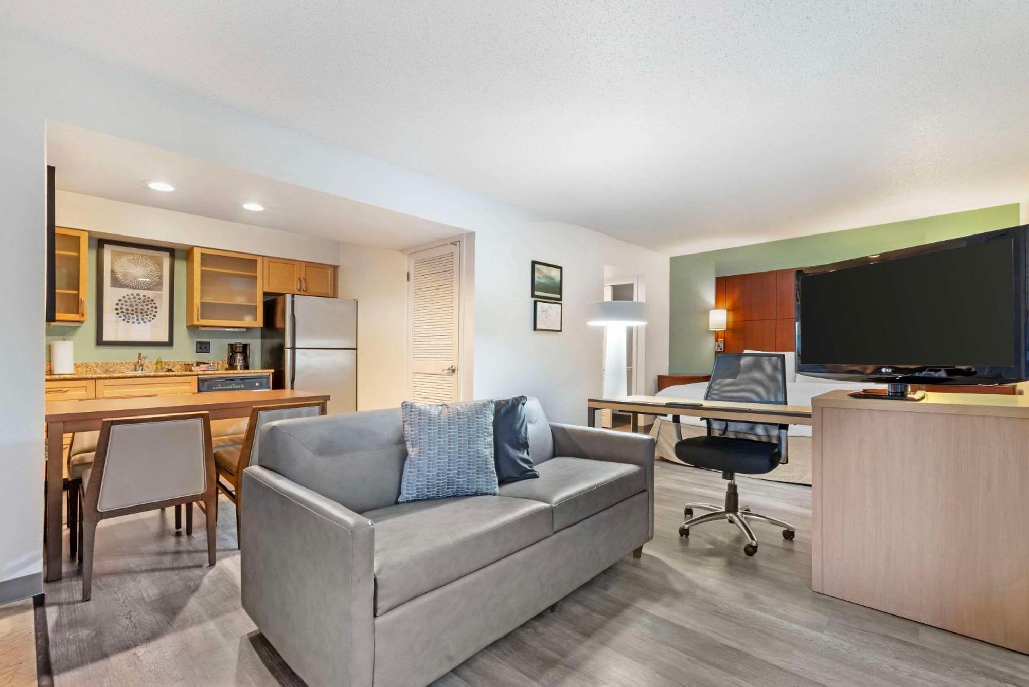 Mainstay Suites St Louis - Galleria Richmond Heights Eksteriør bilde